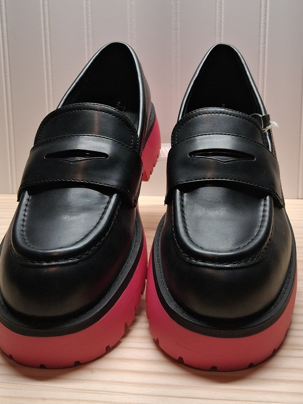 No Boundaries Black Loafers with Pink Platform Sole